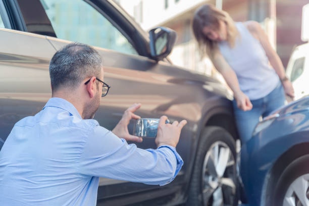 Auto Insurance Axis team in Woodlake, CA